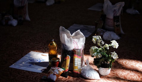 کمک مومنانه کانون بسیج استادان دانشگاه آزاد اسلامی گیلانغرب کمک مومنانه کانون بسیج استادان دانشگاه آزاد اسلامی گیلانغرب