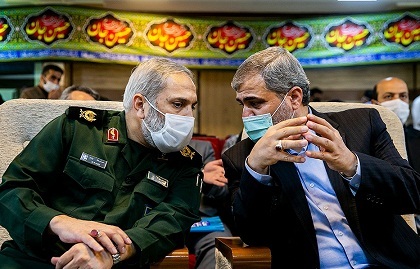 بازدید سردار یزدی و رئیس پلیس از محله شوش