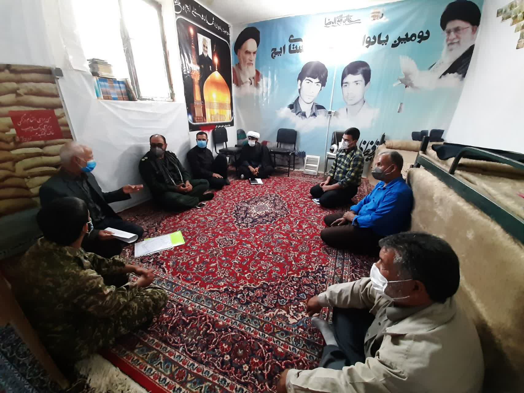 سرکشی فرماندهی سپاه ناحیه سرخه از پایگاه شهدای روستای ایج سرکشی فرماندهی سپاه ناحیه سرخه از پایگاه شهدای روستای ایج
