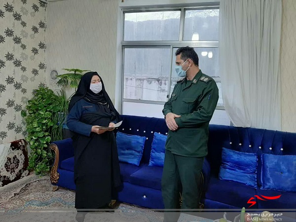 بانوان جهادگر نقش موثری در پیروزی دفاع مقدس داشتند / مجاهدت رزمندگان وصف شدنی&nbsp; نیست
