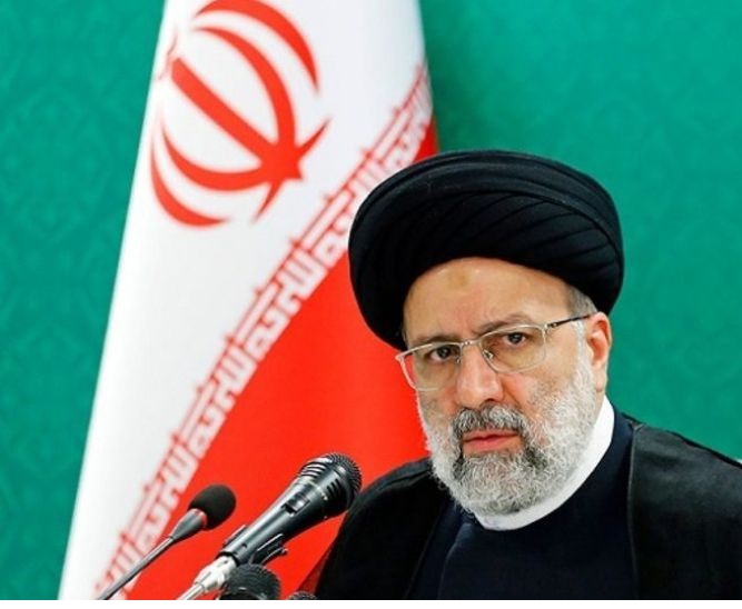 ایران قوی، اقتصاد و امنیت قوی میخواهد ایران قوی، اقتصاد و امنیت قوی میخواهد