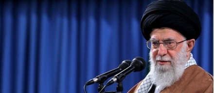 روایتی از جلسه شورایعالی هماهنگی اقتصادی در حضور رهبر معظم انقلاب/خدای آنسوی اروند، همان خدای این سوی اروند است روایتی از جلسه شورایعالی هماهنگی اقتصادی در حضور رهبر معظم انقلاب/خدای آنسوی اروند، همان خدای این سوی اروند است