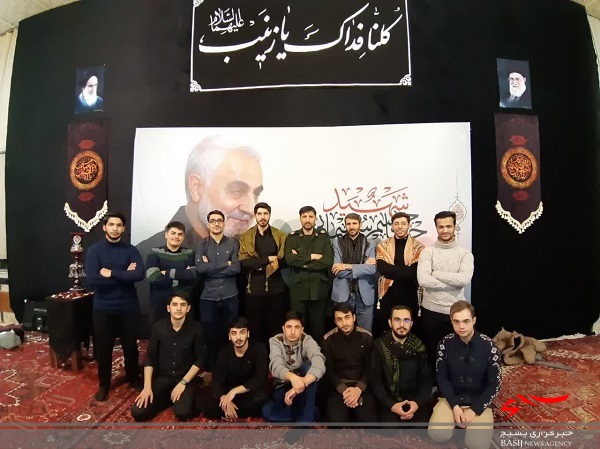 بسیج خود را فدای مردم و جامعه می کند بسیج خود را فدای مردم و جامعه می کند