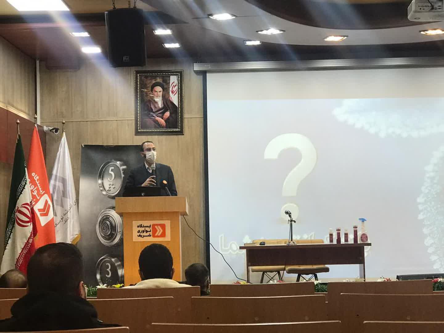 محلول ضدعفونی با ماندگاری ۳۰روزه روی سطوح تولید شد محلول ضدعفونی با ماندگاری ۳۰روزه روی سطوح تولید شد