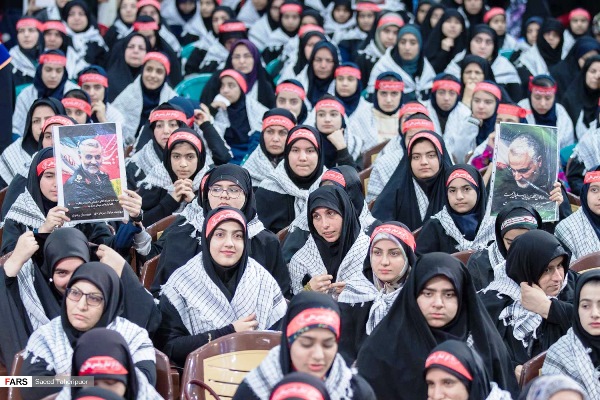 ترور شهید فخری زاده تأیید کننده انقلاب اسلامی است