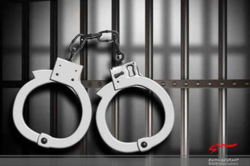 پزشک قلابی در فردیس دستگیر شد پزشک قلابی در فردیس دستگیر شد