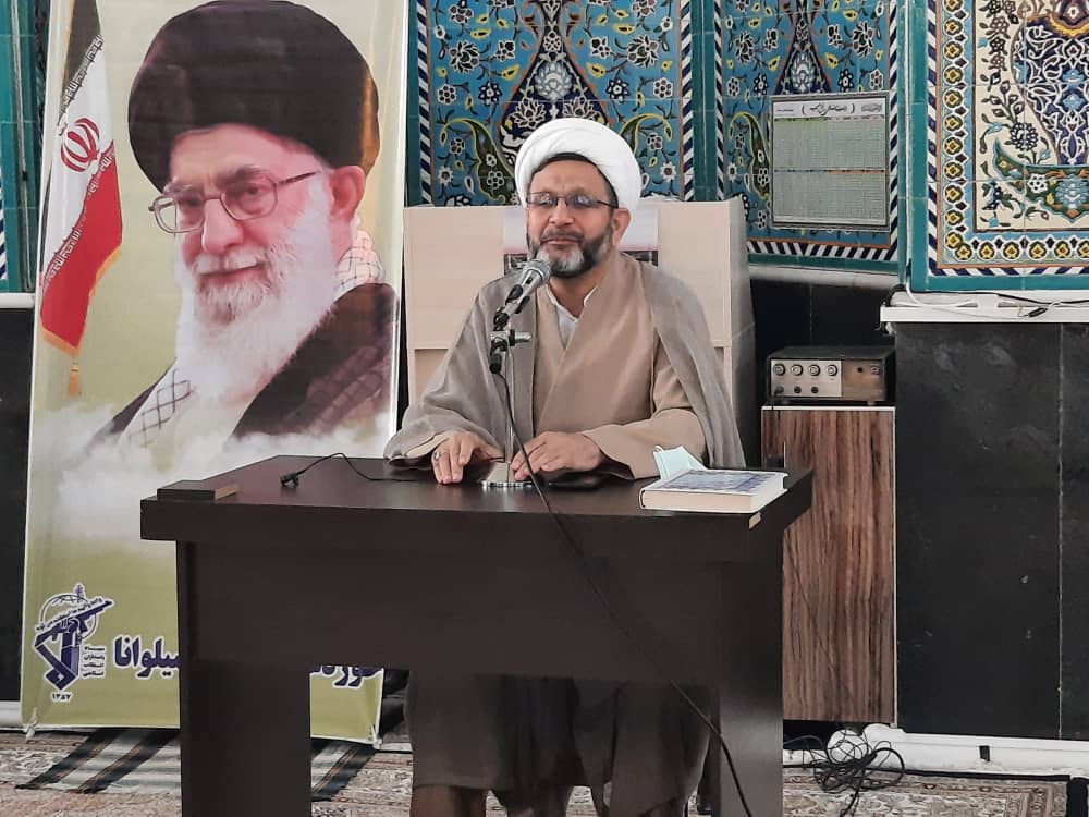 مهمترین هدف دشمن از بین بردن وحدت مسلمین است