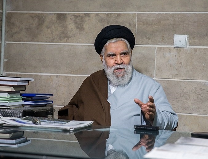 آیت الله سید محمود هاشمی مجد از شاگردان برجسته امام خمینی (ره) و استاد خوب حوزه علمیه قم بودند