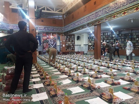 رزمایش بزرگ “یلدای فاطمی” در محله تهران پارس