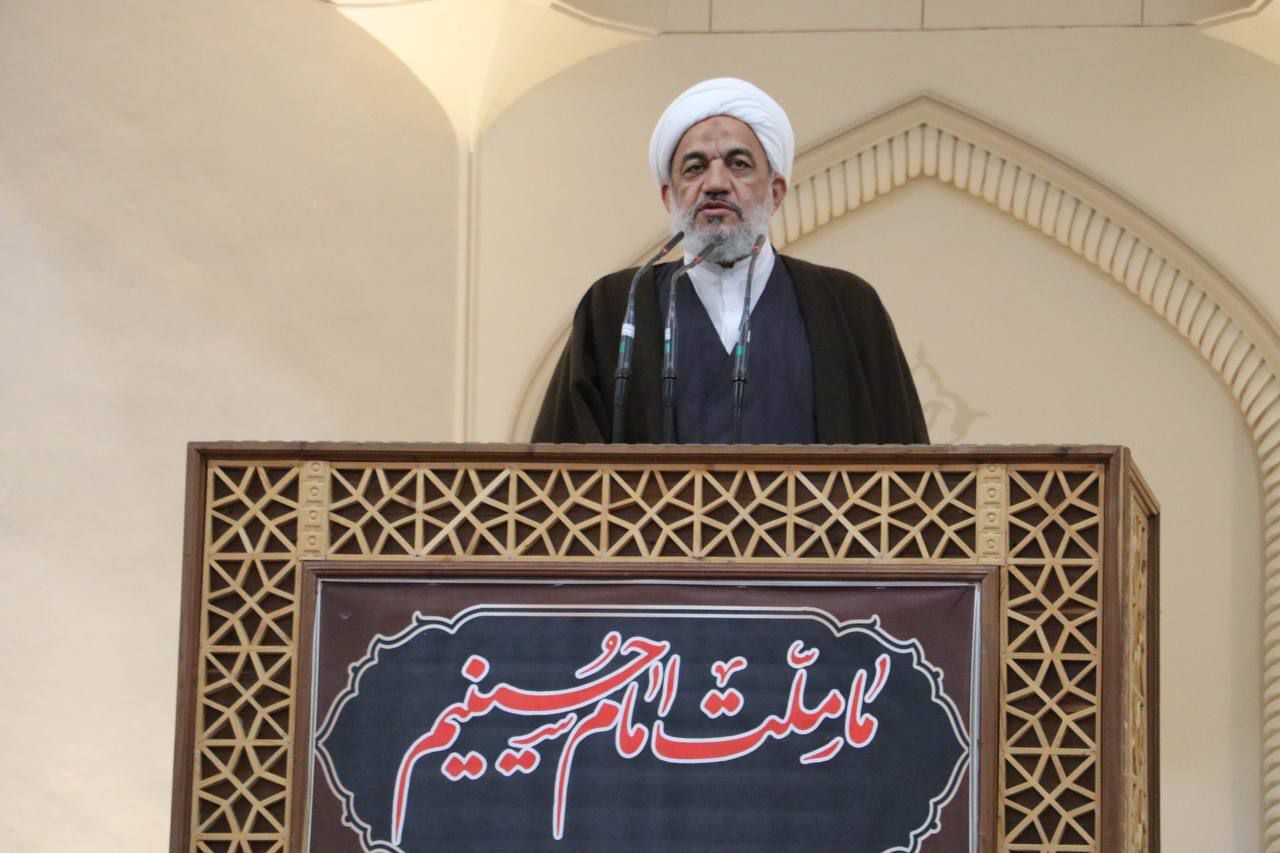 وجود رهبر فرزانه انقلاب عالی ترین نعمت عصر ماست / ایمان ، اخلاق و اخلاص برجسته ترین موئلفه های مکتب شهید سلیمانی است