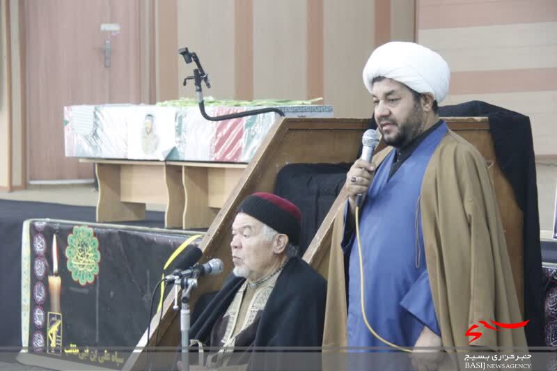 یادواره شهید حاج قاسم سلیمانی و شهدای مقاومت در سپاه استان قم برگزار شد یادواره شهید حاج قاسم سلیمانی و شهدای مقاومت در سپاه استان قم برگزار شد