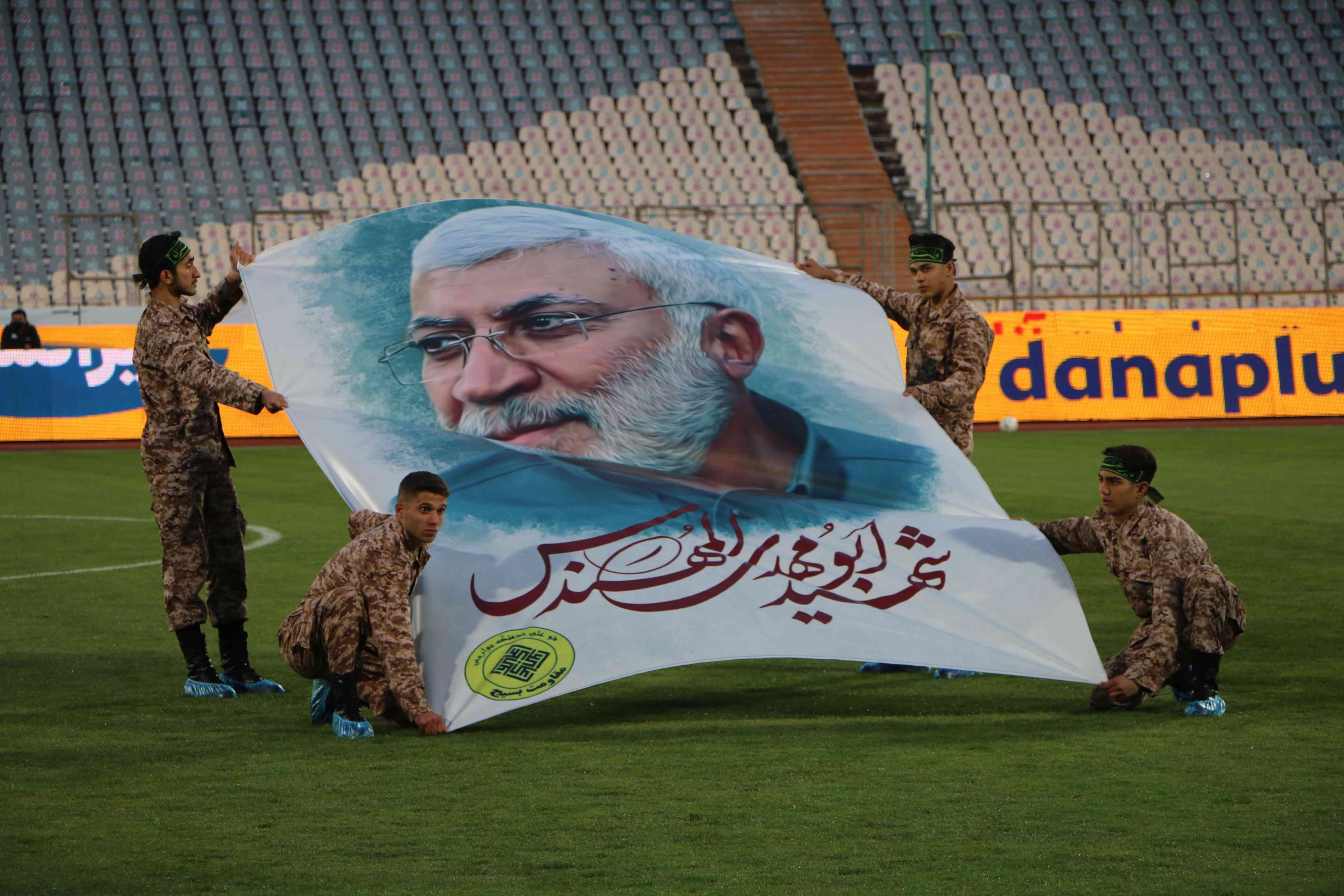 حضور رئیس سازمان ورزش بسیج در مراسم یادبود سردار شهید حاج قاسم سلیمانی در ورزشگاه آزادی