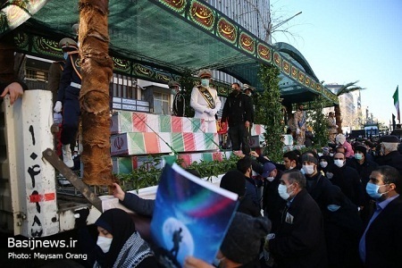 مراسم تشییع پیکر ۱۵۰ شهید گمنام از دانشگاه تهران