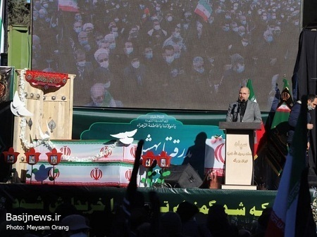 مراسم تشییع پیکر ۱۵۰ شهید گمنام از دانشگاه تهران