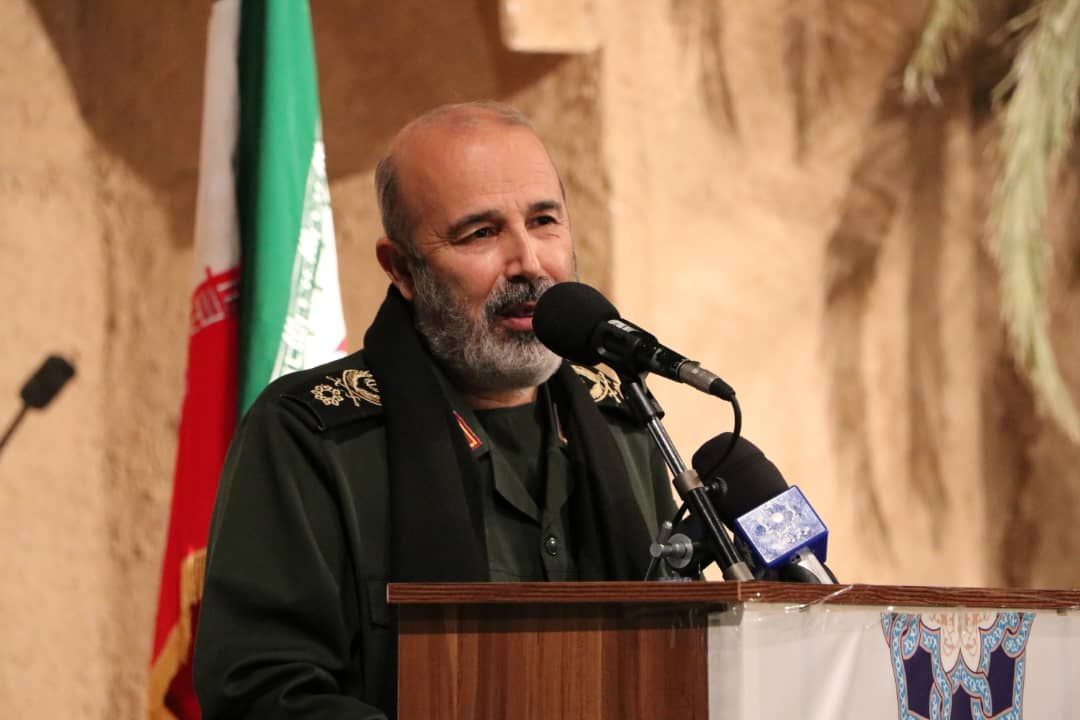 دستاوردهای انقلاب اسلامی را مدیون خون شهدا هستیم دستاوردهای انقلاب اسلامی را مدیون خون شهدا هستیم