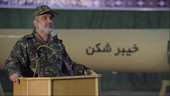 چابکی و سرعت اصابت از توانمندی های منحصر بفرد این موشک دوربرد و نقطه زن است چابکی و سرعت اصابت از توانمندی های منحصر بفرد این موشک دوربرد و نقطه زن است