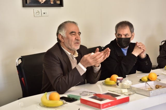 پیشنهاد رئیس مجمع خیرین، به آموزش و پرورش؛ «ترویج امر خیر، در کُتب درسی دانش آموزان قرار گیرد» پیشنهاد رئیس مجمع خیرین، به آموزش و پرورش؛ «ترویج امر خیر، در کُتب درسی دانش آموزان قرار گیرد»