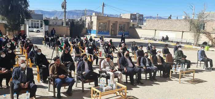 امروز دشمنان در صدد کمرنگ کردن دستاوردهای انقلاب هستند امروز دشمنان در صدد کمرنگ کردن دستاوردهای انقلاب هستند