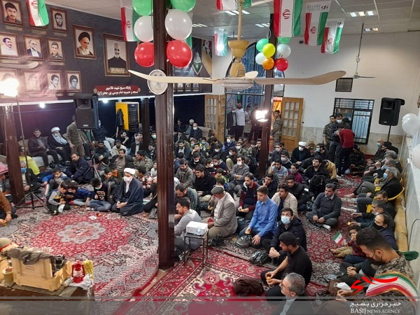 برگزاری مراسم جشن پیروزی انقلاب از سوی پایگاه بسیج شهید غلامپور برگزاری مراسم جشن پیروزی انقلاب از سوی پایگاه بسیج شهید غلامپور