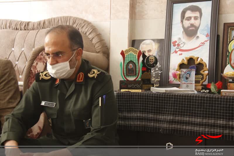 آیین رونمایی از تابلوی کوچه شهید مدافع حرم محمد حسین عطری آیین رونمایی از تابلوی کوچه شهید مدافع حرم محمد حسین عطری