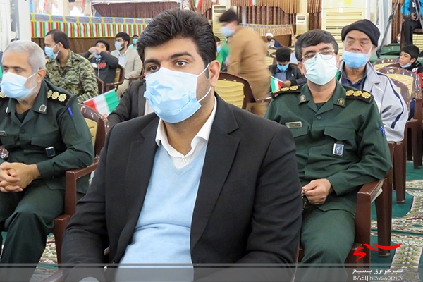 دشمن از طریق فضای مجازی به افتخارهای انقلاب هجمه آورده&zwnj;است