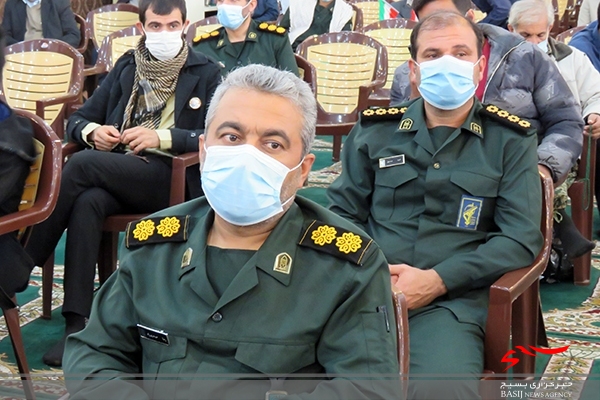 دشمن از طریق فضای مجازی به افتخارهای انقلاب هجمه آورده&zwnj;است