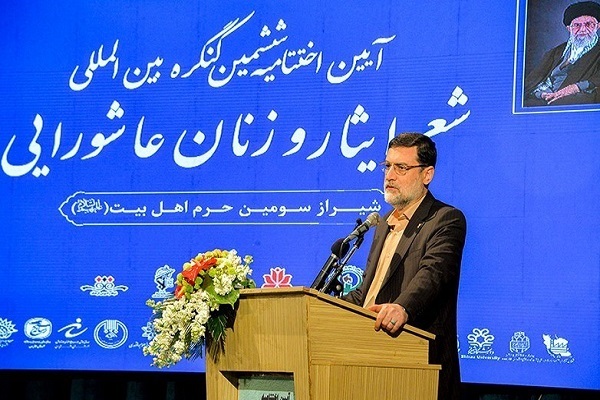 نام مقدس حضرت زینب (س)، محور عمده اشعار این کنگره است/ زبان هنر و شعر را زبان بیان است نام مقدس حضرت زینب (س)، محور عمده اشعار این کنگره است/ زبان هنر و شعر را زبان بیان است