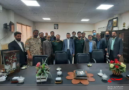 مسئولان بسیج فرهنگیان و دانش آموزی قم با مدیرکل آموزش و پرورش استان دیدار کردند+ تصاویر مسئولان بسیج فرهنگیان و دانش آموزی قم با مدیرکل آموزش و پرورش استان دیدار کردند+ تصاویر