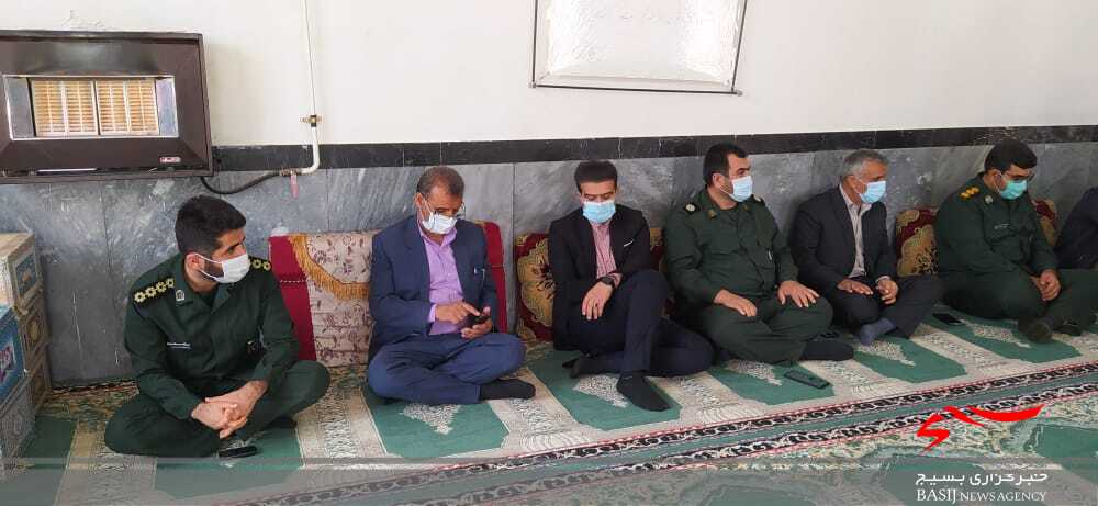دیدار و ابراز همدردی جانشین سپاه فتح استان با خانواده های ۲ شهید در چرام