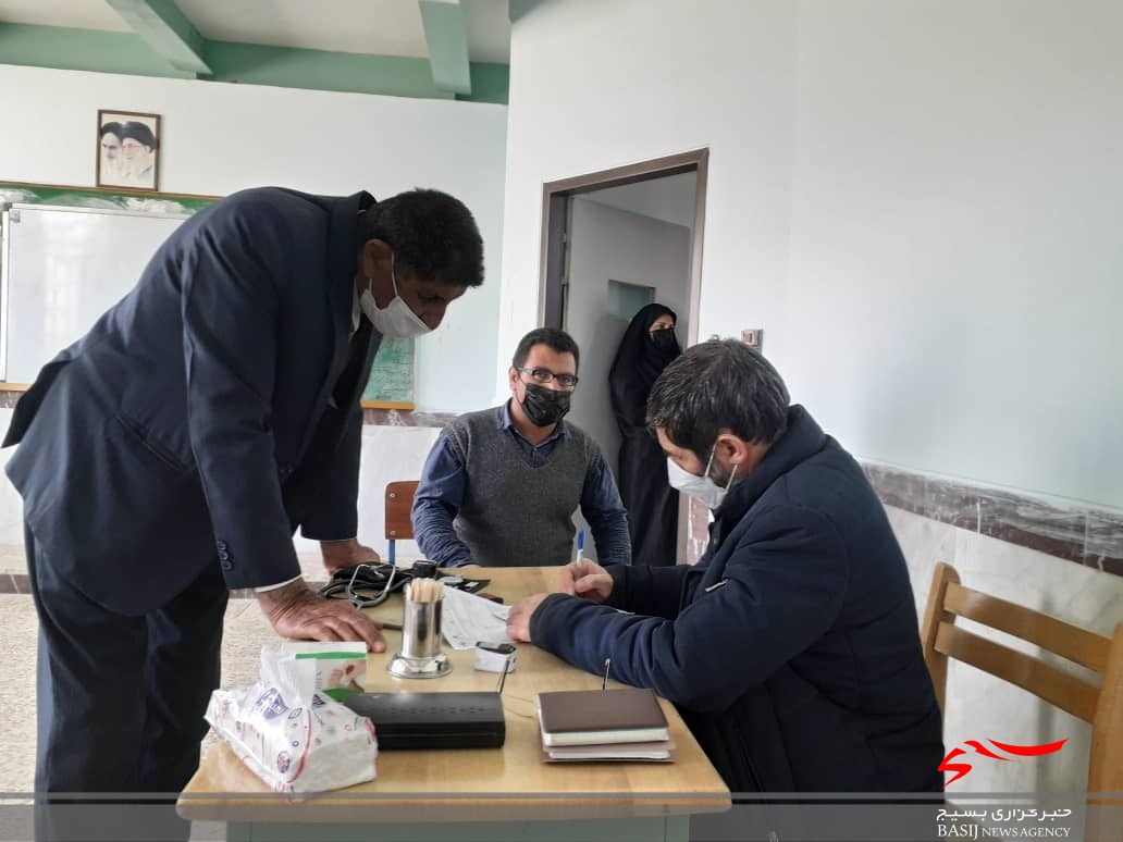 خدمات رسانی رایگان گروه جهادی پزشکی در بخش سپیدار بویراحمد خدمات رسانی رایگان گروه جهادی پزشکی در بخش سپیدار بویراحمد