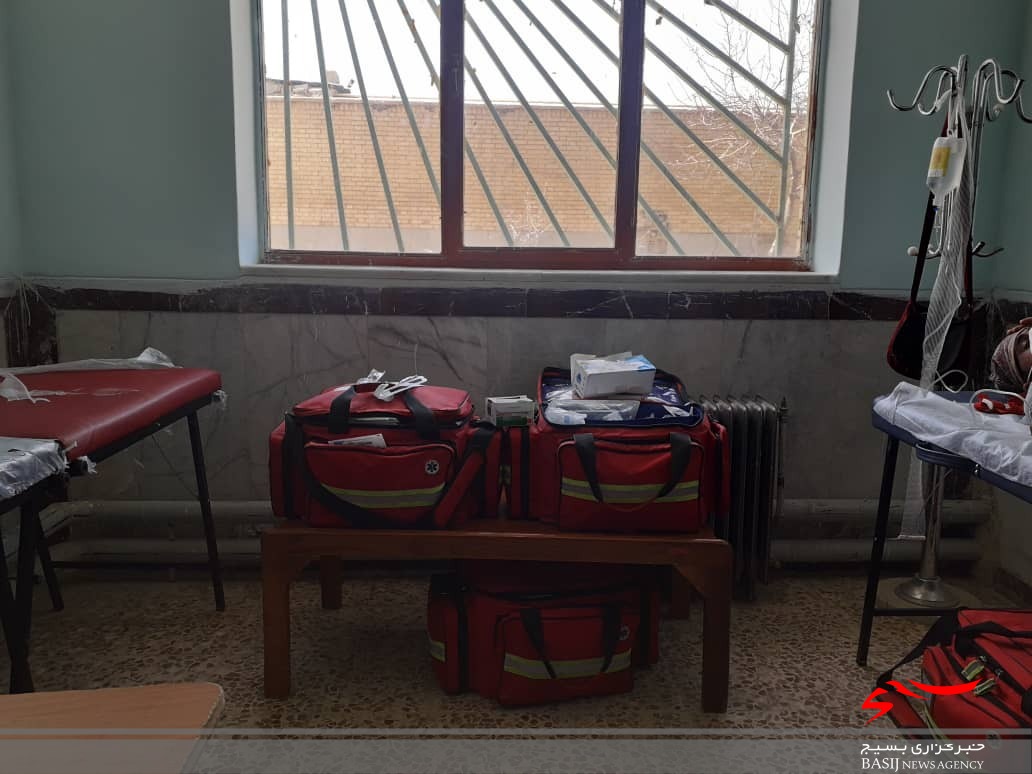 خدمات رسانی رایگان گروه جهادی پزشکی در بخش سپیدار بویراحمد خدمات رسانی رایگان گروه جهادی پزشکی در بخش سپیدار بویراحمد