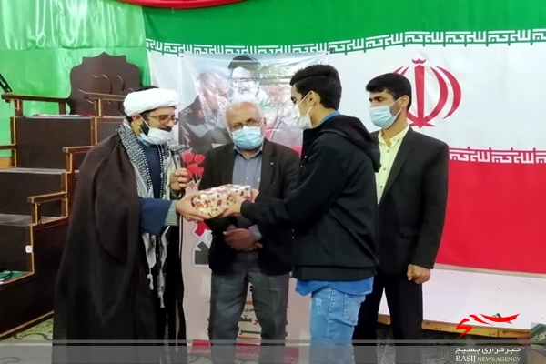 برگزاری جشن سال روز پیروزی انقلاب در عالی شهر برگزاری جشن سال روز پیروزی انقلاب در عالی شهر