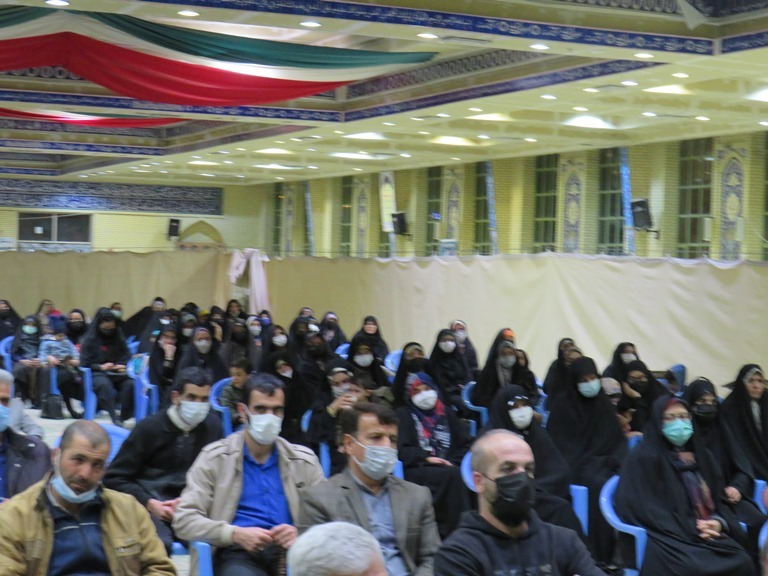 برگزاری مراسم تکریم خانواده بسیج در بویین میاندشت برگزاری مراسم تکریم خانواده بسیج در بویین میاندشت