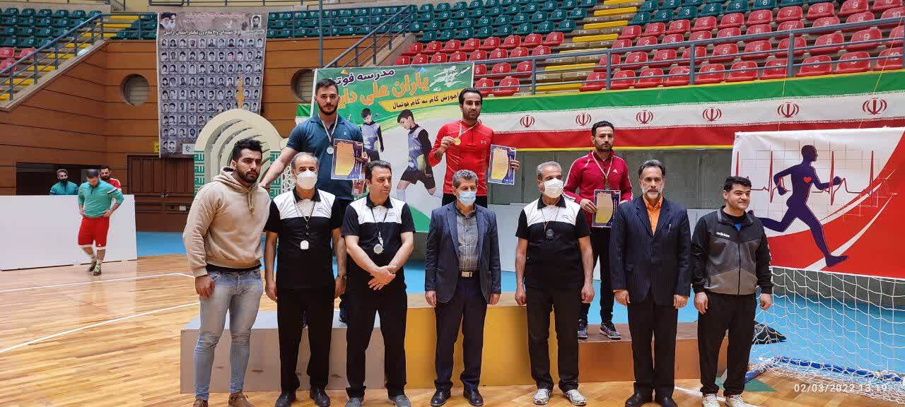 درخشش مربی تیم دو و میدانی باشگاه مقاومت بسیج زنجان در مسابقات شمالغرب کشور درخشش مربی تیم دو و میدانی باشگاه مقاومت بسیج زنجان در مسابقات شمالغرب کشور