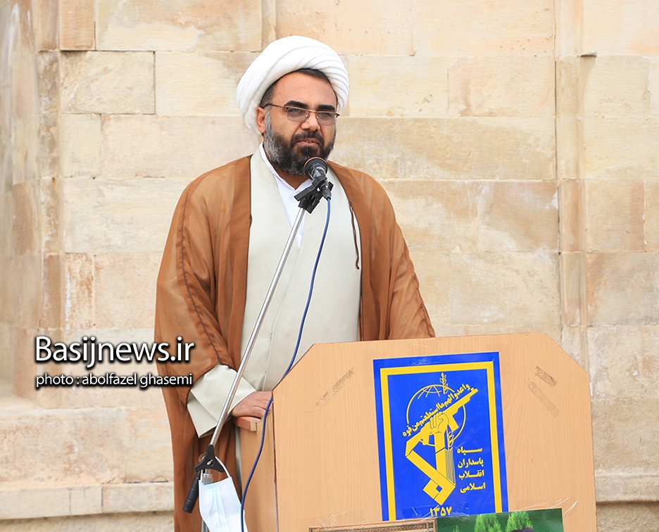 تجمع مردم ولایتمدار دشتستان در راستای محکومیت جنایات رژیم آل سعود تجمع مردم ولایتمدار دشتستان در راستای محکومیت جنایات رژیم آل سعود