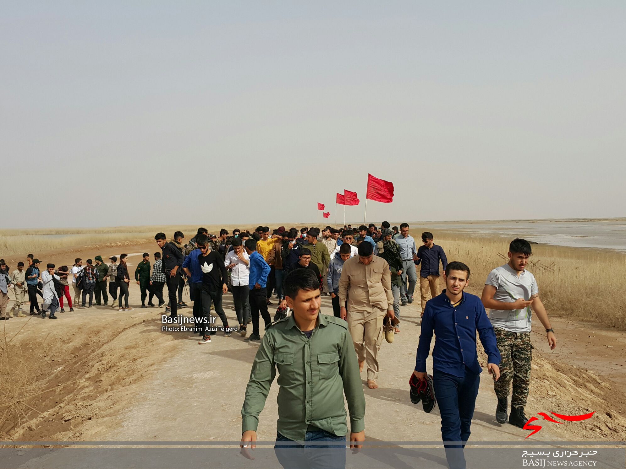 اردوی راهیان نور ۱۶۰ فرمانده واحد برادر بسیج دانش آموزی کهگیلویه و بویراحمد در مناطق عملیاتی جنوب کشور + (تصاویر ) اردوی راهیان نور ۱۶۰ فرمانده واحد برادر بسیج دانش آموزی کهگیلویه و بویراحمد در مناطق عملیاتی جنوب کشور + (تصاویر )