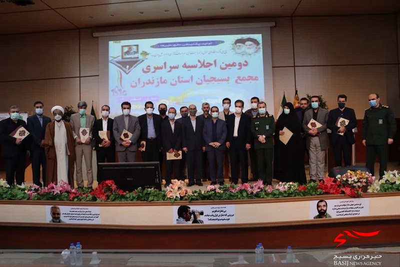۳۰۰ نخبه بسیجی سند راهبردی پیشرفت ۵ ساله مازندران را تدوین کردند ۳۰۰ نخبه بسیجی سند راهبردی پیشرفت ۵ ساله مازندران را تدوین کردند