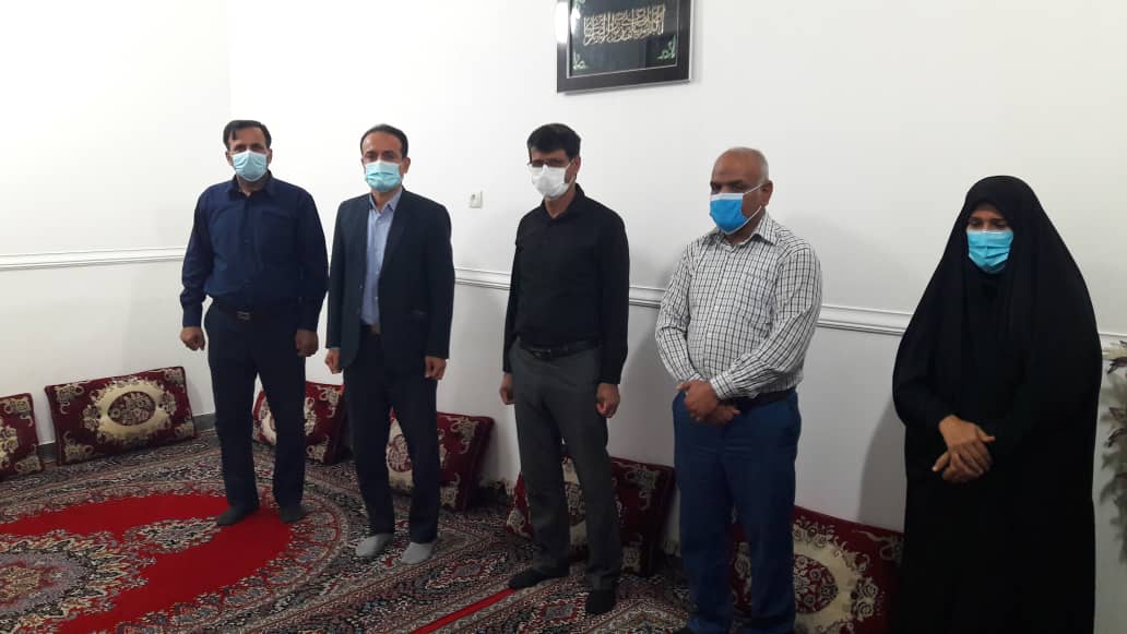 دیدار با معلم موفق در هفته عقیدتی سیاسی دیدار با معلم موفق در هفته عقیدتی سیاسی