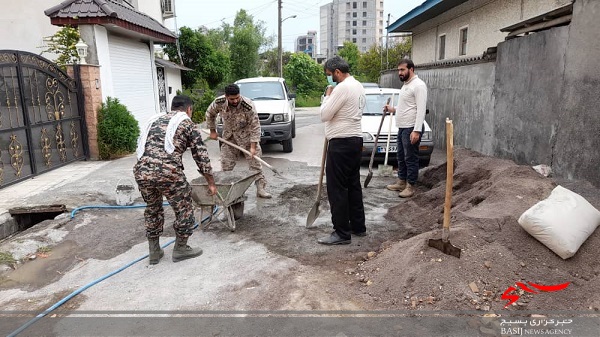 اردوی جهادی پاسداران چالوس در منطقه هیچرود اردوی جهادی پاسداران چالوس در منطقه هیچرود