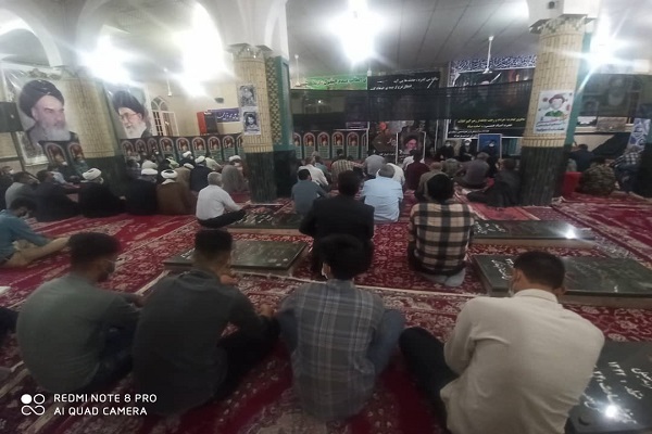 برگزاری مراسم سالگرد رحلت حضرت امام خمینی (ره) در حرم مطهر امامزاده حسین (ع) شهرستان پاسارگاد برگزاری مراسم سالگرد رحلت حضرت امام خمینی (ره) در حرم مطهر امامزاده حسین (ع) شهرستان پاسارگاد