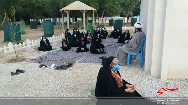 برگزاری نهضت های روشنگری در رزمایش گردان های کوثر در دلوار برگزاری نهضت های روشنگری در رزمایش گردان های کوثر در دلوار
