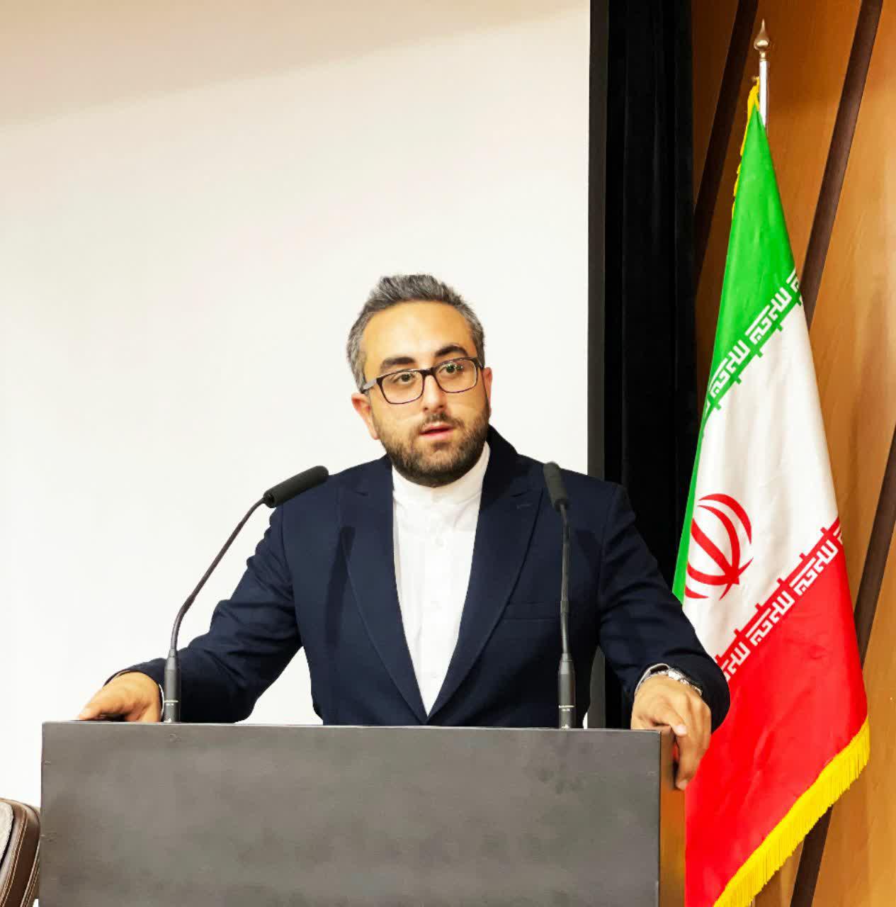 یک جوان شاهرودی، سرپرست معاونت پشتیبانی توسعه منابع انسانی مجمع ملی جوانان شد یک جوان شاهرودی، سرپرست معاونت پشتیبانی توسعه منابع انسانی مجمع ملی جوانان شد