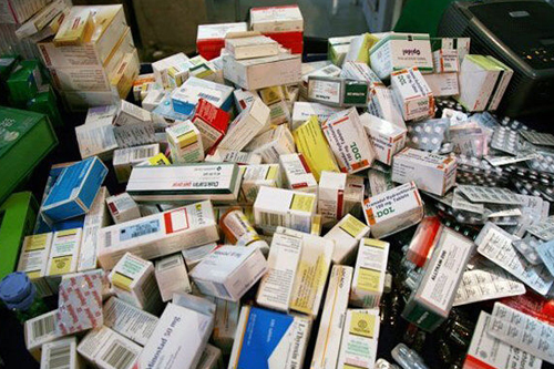 کشف 383 کارتن داروی انسانی غیرمجاز در کرج کشف 383 کارتن داروی انسانی غیرمجاز در کرج