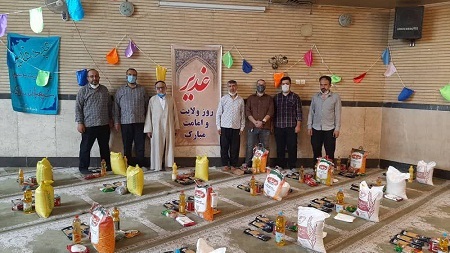 تهیه و توزیع ۵۰۰ پرس غذای گرم بین خانواده های کم برخوردار