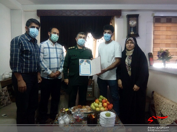 پیام تبریک فرمانده سپاه کربلا به خانواده هادی ساروی پیام تبریک فرمانده سپاه کربلا به خانواده هادی ساروی