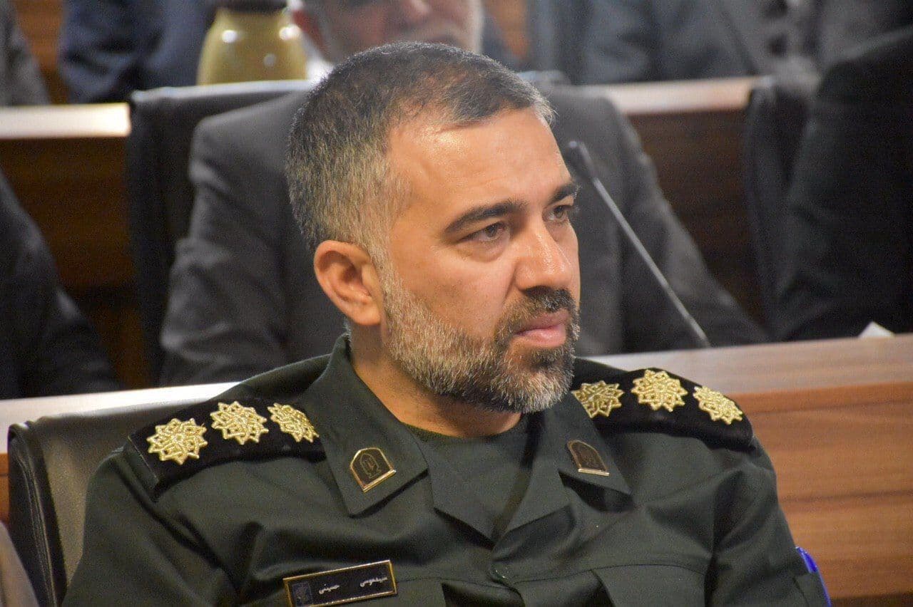 خبرنگاران مجاهدان بی ادعا هستند خبرنگاران مجاهدان بی ادعا هستند