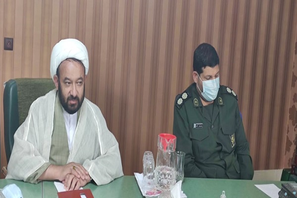 خبرنگاری شغلی سخت و زیانآور، و دارای جایگاهی ارزشمند است/ تقدیر از خبرنگار بسیج خبرنگاری شغلی سخت و زیانآور، و دارای جایگاهی ارزشمند است/ تقدیر از خبرنگار بسیج
