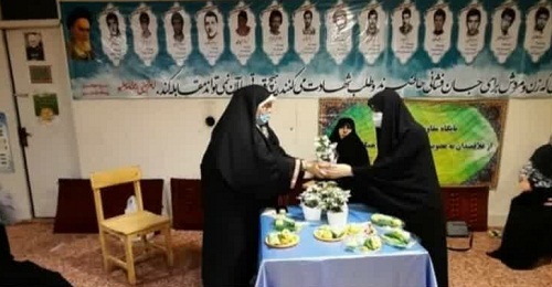 مراسم تکریم هفته عفاف و حجاب در ناحیه شهید مفتح برگزار شد