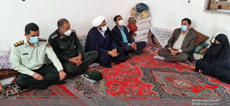 دیدار با خانواده های معظم شهداء به مناسبت هفته دفاع مقدس