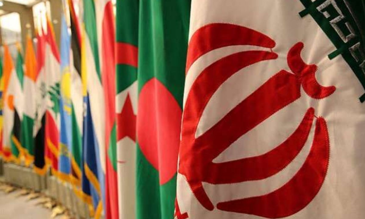 دولت سیزدهم و توازنگرایی نوین در سیاست خارجی دولت سیزدهم و توازنگرایی نوین در سیاست خارجی